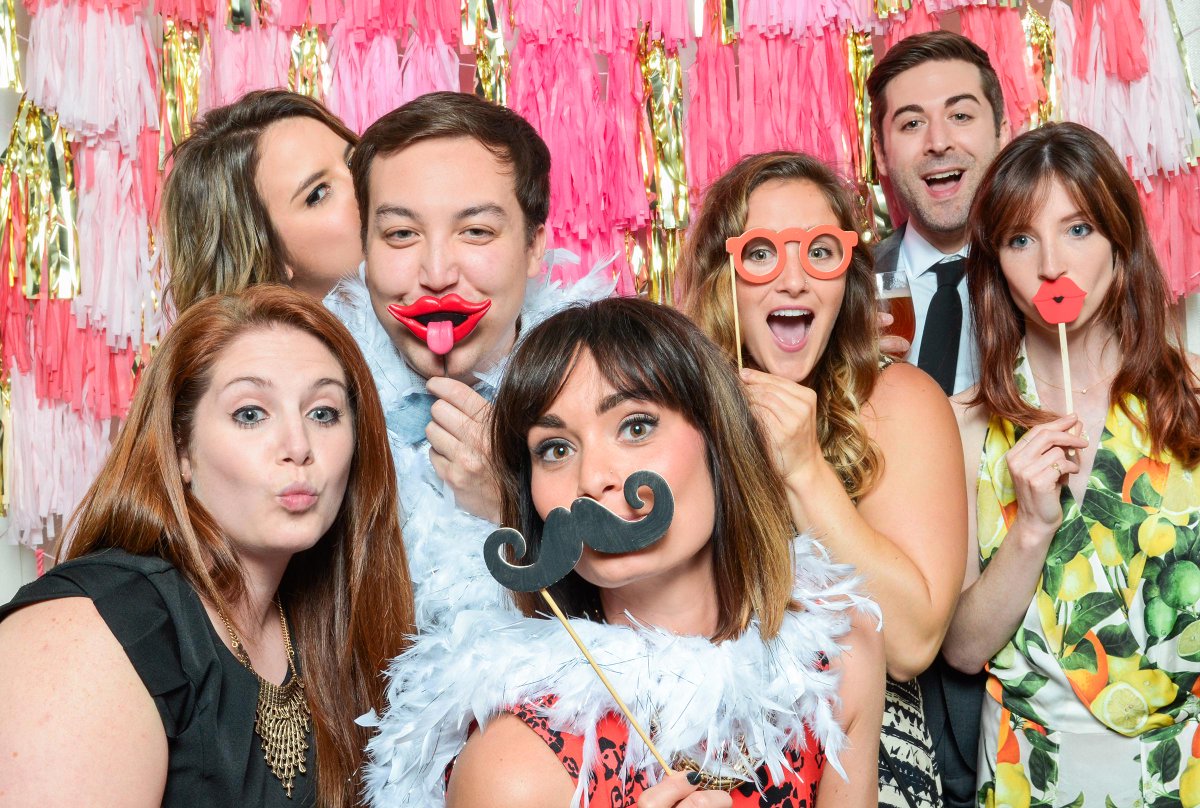 TheSnaptastic's tweet photo. Such a great time last night at Claire and Charlie's wedding!! #thesnaptastic #photobooth #cincinnati #weddings http://t.co/YJXhPR3sNB