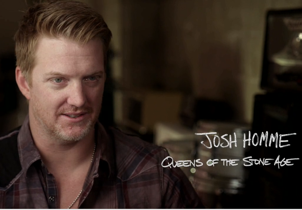 Happy birthday @ Josh Homme!!! We\re impatiently waiting for u guys again in Portugal 
Love you<3333 
