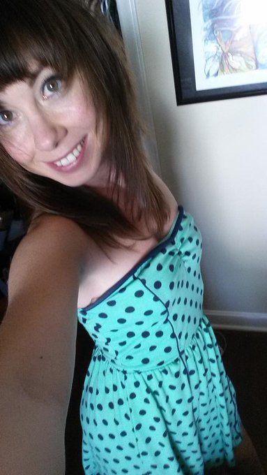 Daddy visiting- appropriate outfit! Happy Sunday Funday! http://t.co/FlPnqvhrzj<a href="/tag/lessismore"class="tags"><span>#lessismore</span></a>