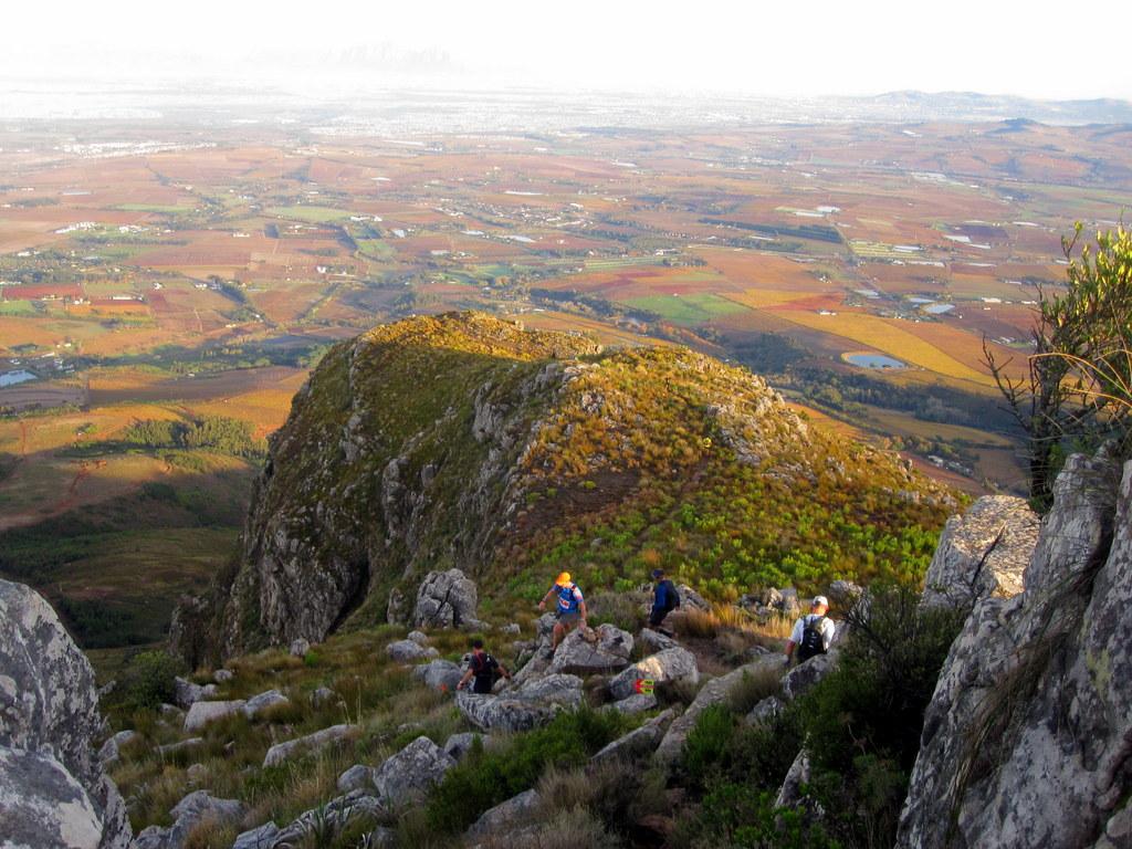 jnroux's tweet photo. Completed the epic #RunHMC 24km today! Tough climb -> amazing views! @wildrunnerza #RunTagIt http://t.co/XdtNx3B3ri http://t.co/YDvOVrTx9C