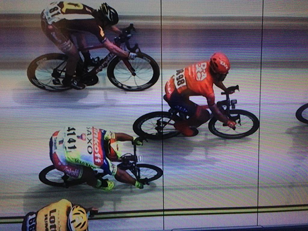 CPbike's tweet photo. Wow!!! @petosagan gets the 4 second time bonus &amp; the @AmgenTOC win by the width of a tire! #ATOC2015 #atoc10th http://t.co/Nvg218AXVT