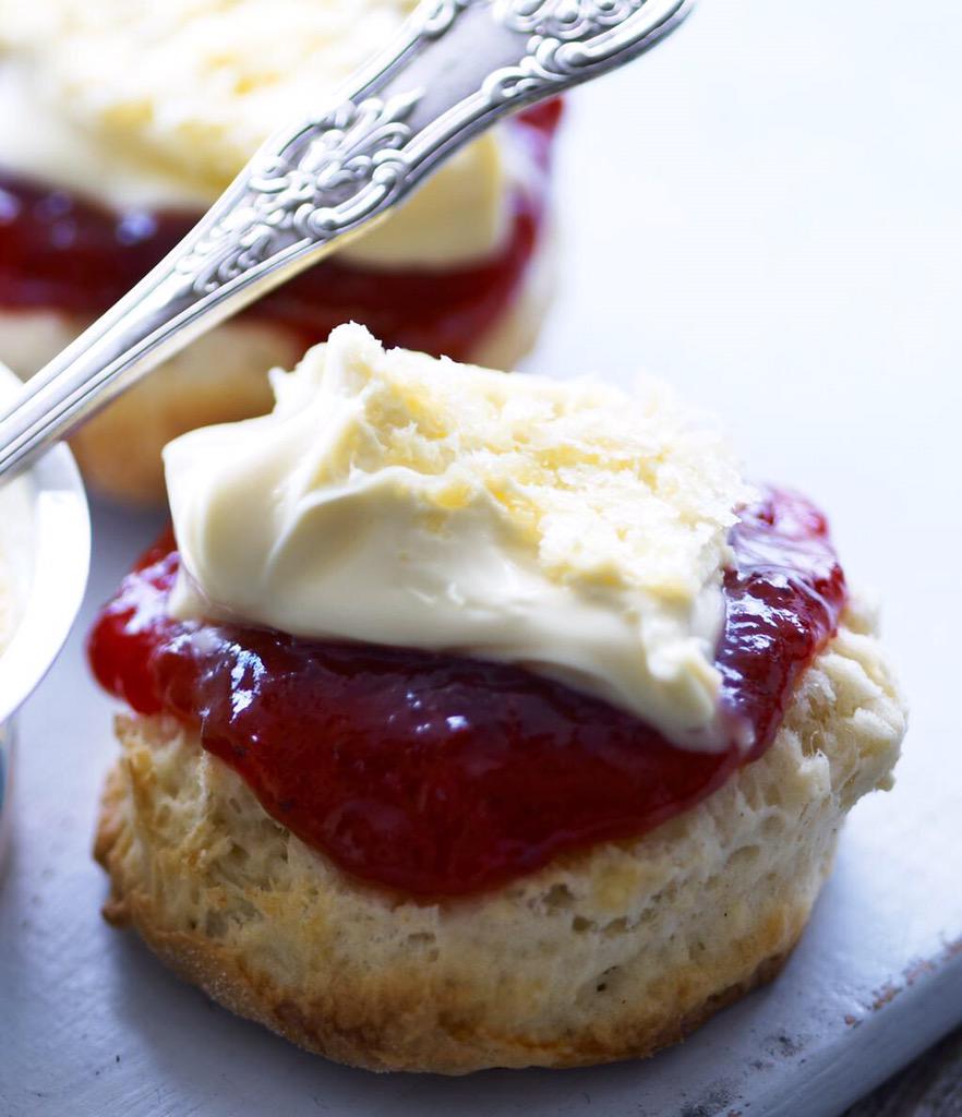 Jam_First's tweet photo. Welcome to our #2900thFollower @CornwallLadies. #lookingforhosts http://t.co/PAM2O6tQar