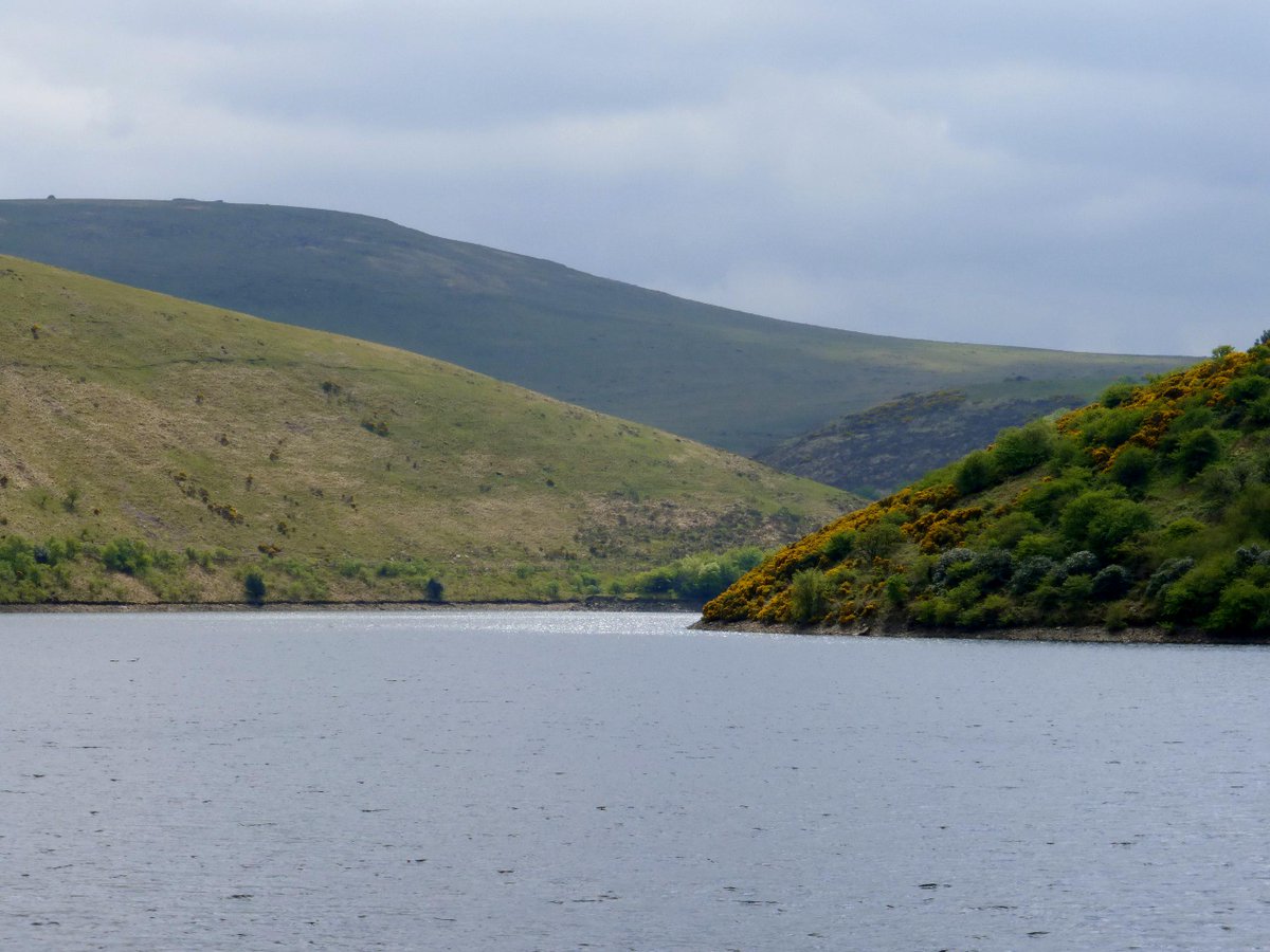 ianmurrain's tweet photo. #Meldon #Reservoir and #Cornridge #Dartmoor http://t.co/6Fouxqv7k8