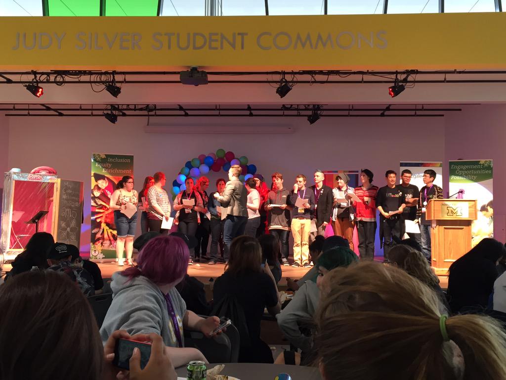 PMcNamara16's tweet photo. "Bridge over Troubled Waters" Presentation by OutShine Participants in the Spectrum Choir sessions. #outshine2015 http://t.co/G8LY8AabZ8