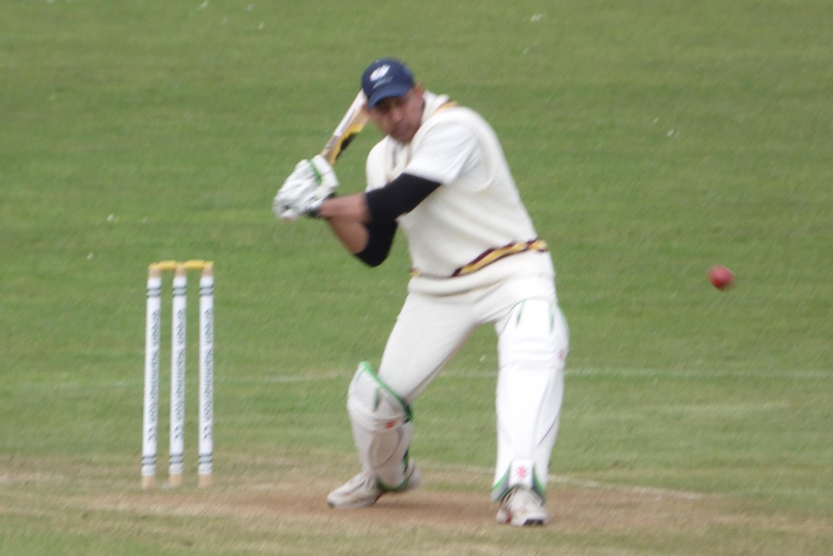 Ifty on the attack pics tinyurl.com/ofh4gt5 #headingley #leeds #ilovels #bramhope #adel #cricket #leedsmet