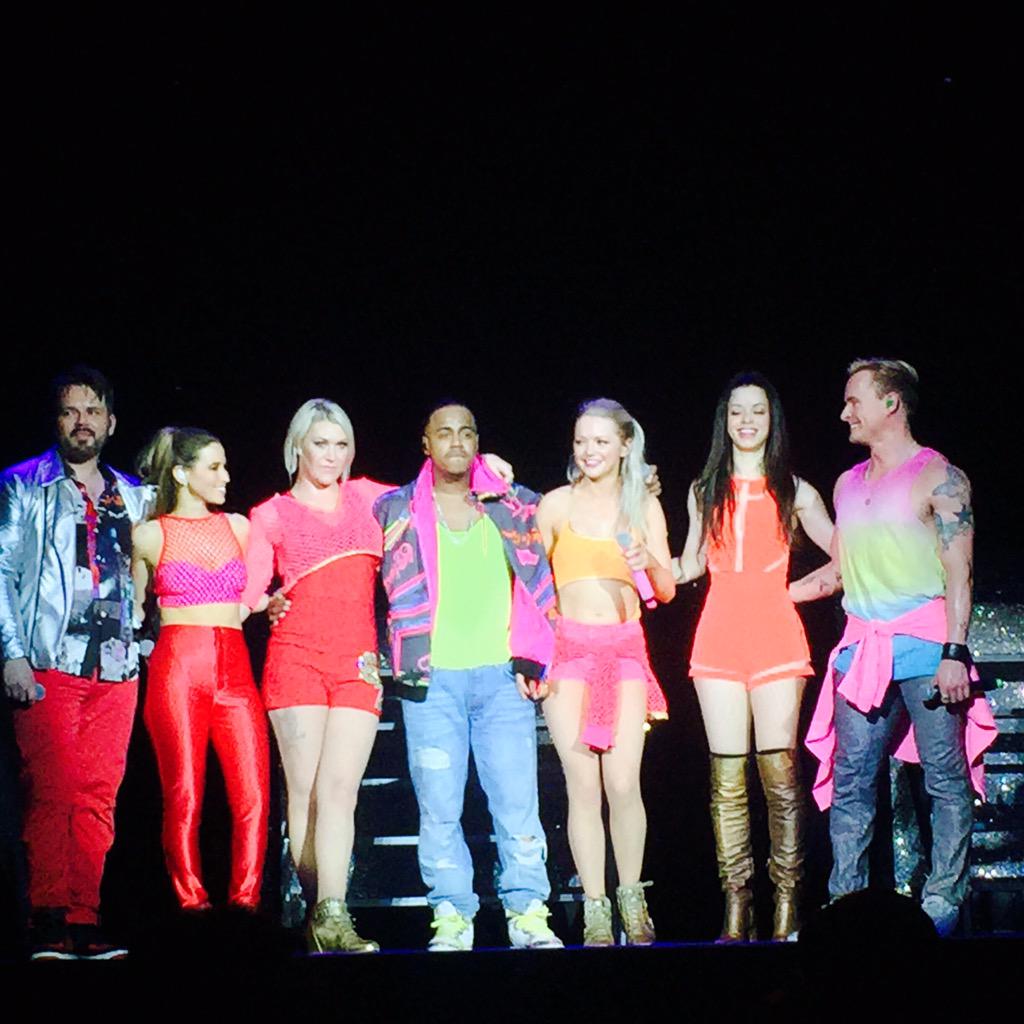 Remember the Pop Group "S Club 7"? Well, Here Are Some Recent Pics of