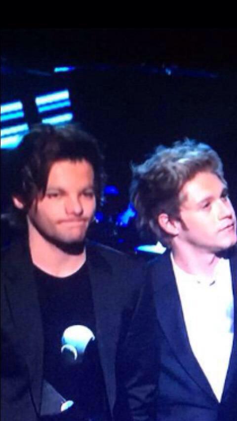 jewlsxarry's tweet photo. THE OTHER BOYS FACES WHEN LIAM THANKED ZAYN ππ
#NOCONTROLFOLLOWPARTY #NoControIDay #ProjectNoControl http://t.co/qG9KNgAZpe