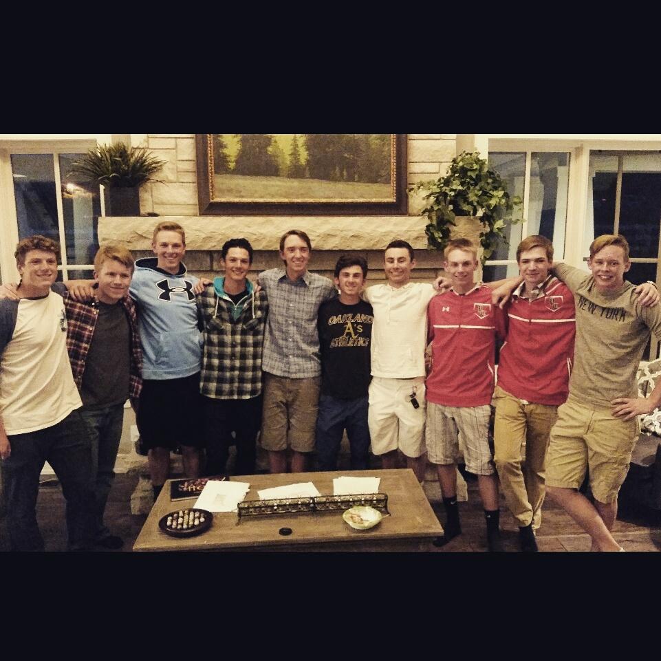 MaxBernstein38's tweet photo. Here's to a great season with a great group of guys. I love all of you http://t.co/oqIOXViu00
