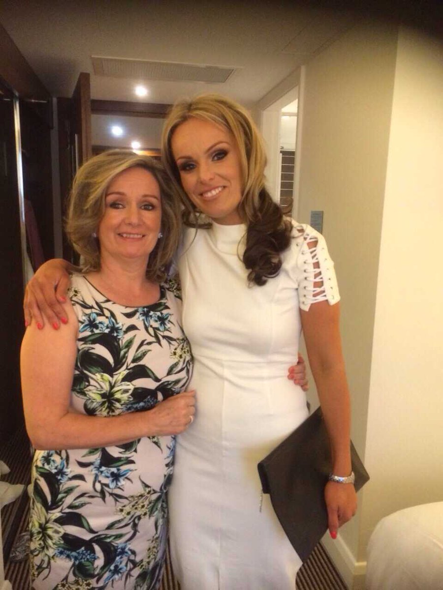 QuartersL1's tweet photo. My world @mariatyrrell1 xx http://t.co/fdagUjO0c4