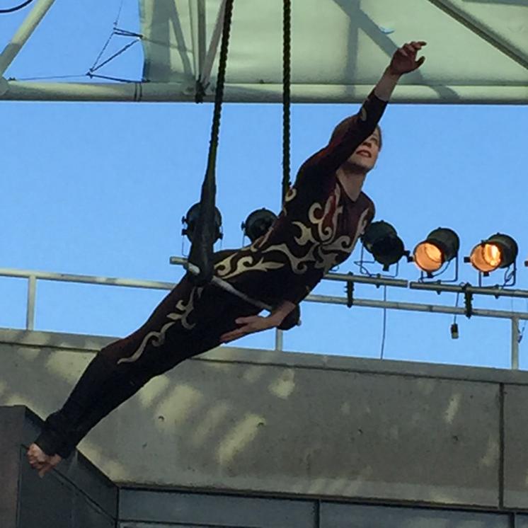 Wagner_Petrilli's tweet photo. Another great performance #TOCircusFest http://t.co/NdD0sV2XQO