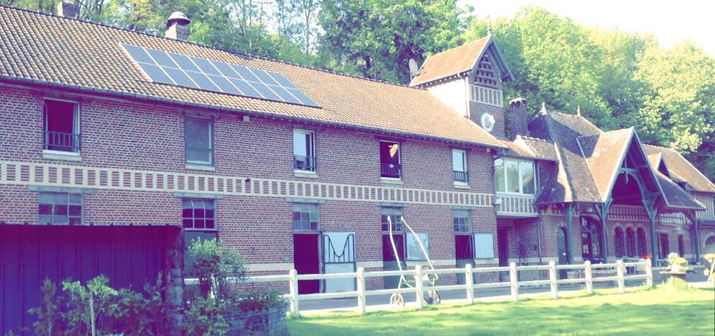 ch_timothep's tweet photo. Petit week end en gîte bien sympa ! On prépare du lourd pour l'année prochaine ! #StayTuned #Chtimo #IESEG http://t.co/3SGI51hOIZ