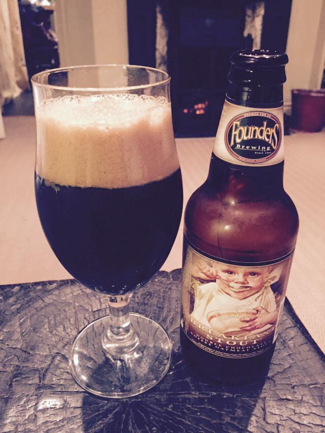 stephendillon's tweet photo. Oh hello! What a great beer! @foundersbrewing Breakfast Stout ... Mmmmm http://t.co/BoWqhXtCG3