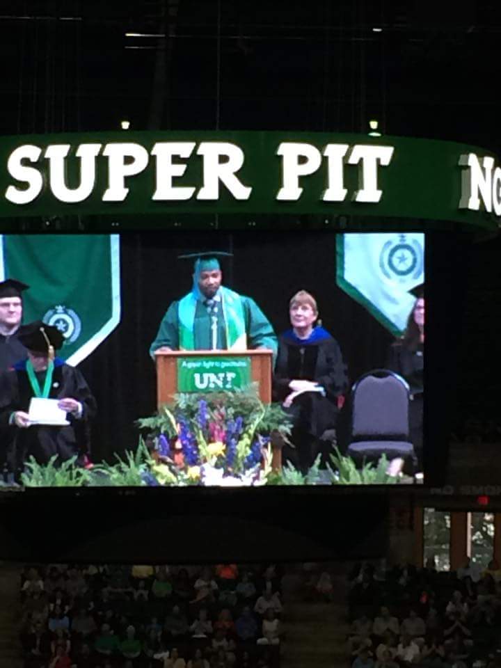 JubaArtist's tweet photo. I spoke before my class at graduation.
#UNT @UNTPACS @UNTPUSH #BSW #socialwork http://t.co/gHjCIv1r19