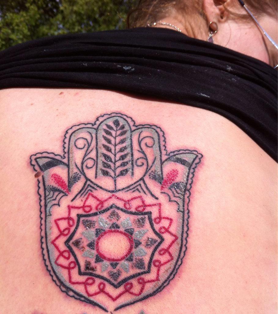 heathermodel26's tweet photo. 2 new inks 😍💋❤️ #ShexyBackTatts #InkedWoman @StudiotrapTatts #TattooModel http://t.co/GXUiOzyj0a