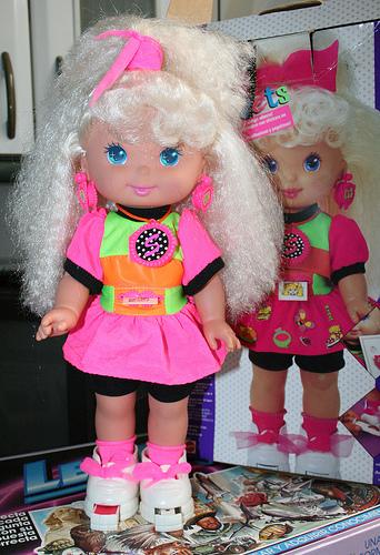 eduarditosims01's tweet photo. El Juguete de mi infancia esta muñeca ochentera me encantaba y la tengo guardada #SecretosDeLaInfancia #SallySecret http://t.co/gI6ngoLlG9