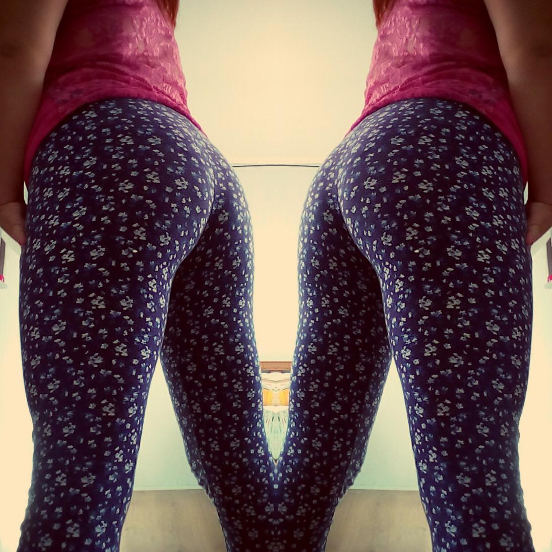 Miss_Feer's tweet photo. Mis nuevas calzas jaja besos <3 http://t.co/j21RK9F7sc
