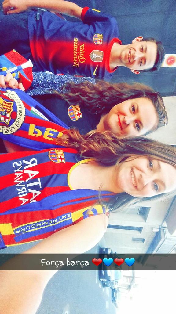 Mari_Fdezv's tweet photo. Finde irrepetible 🔝👌 http://t.co/7tvvrNplQE