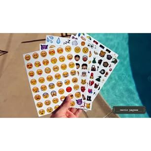 makemojis tweet picture