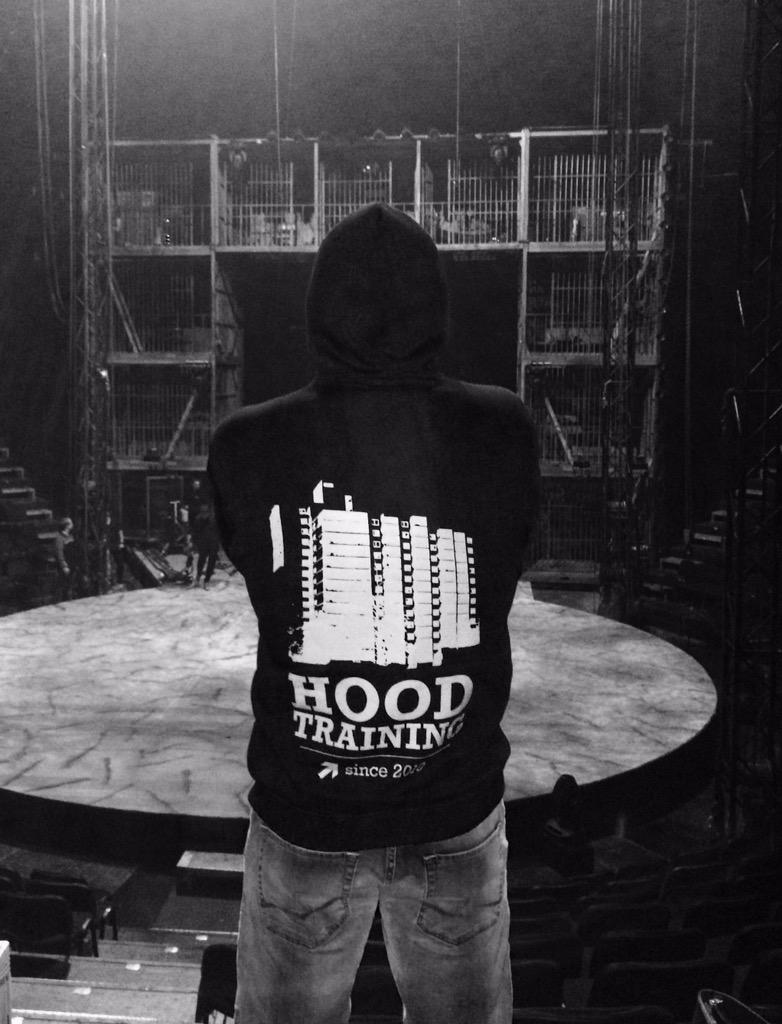 hoodtraining's tweet photo. #hoodtraining http://t.co/Ty0eAjRapI