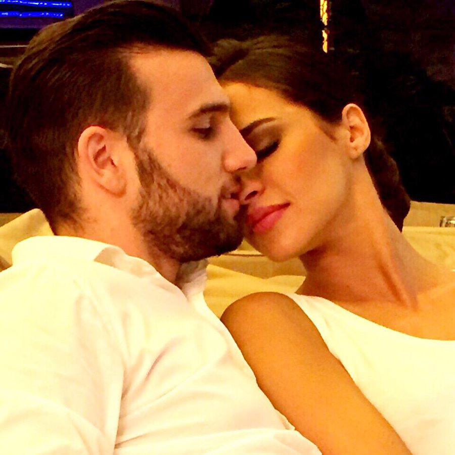 Leila Ben Khalifa Et Son Mari Leila Ben Khalifa : Réconfortée par Aymeric après son échec dans DALS -  Purepeople