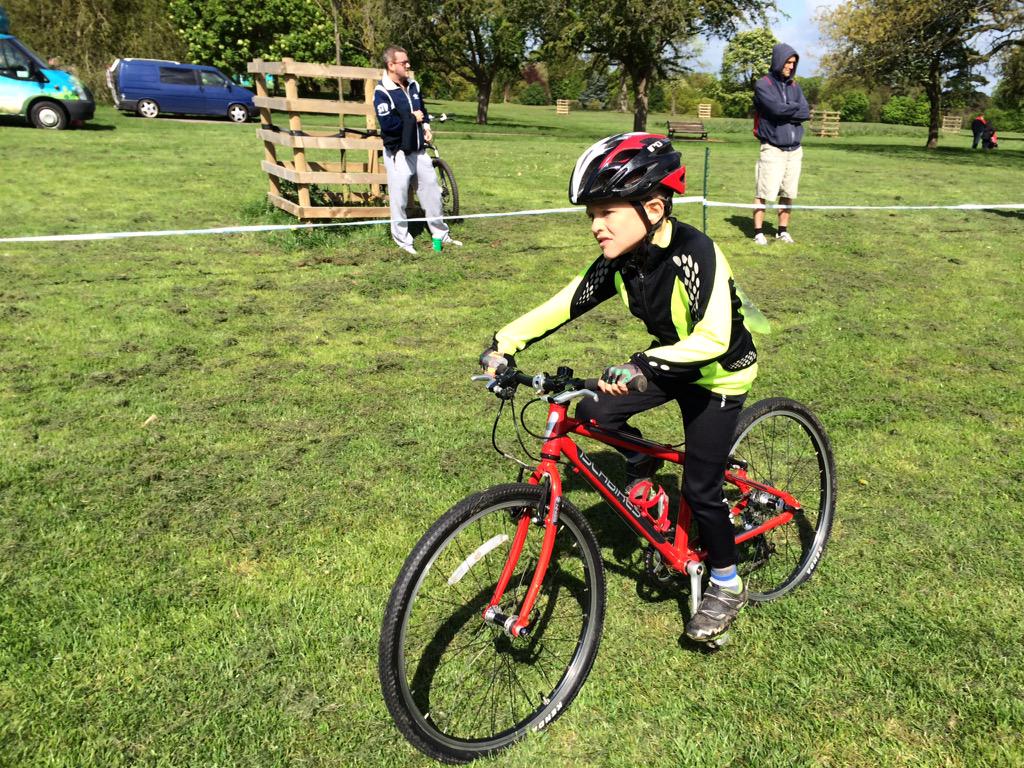 publicnme's tweet photo. @PolarisBikewear top of the podium, 1st in U8 and 2nd in U10 sprints #kitinaction http://t.co/lKnf4WlRX3