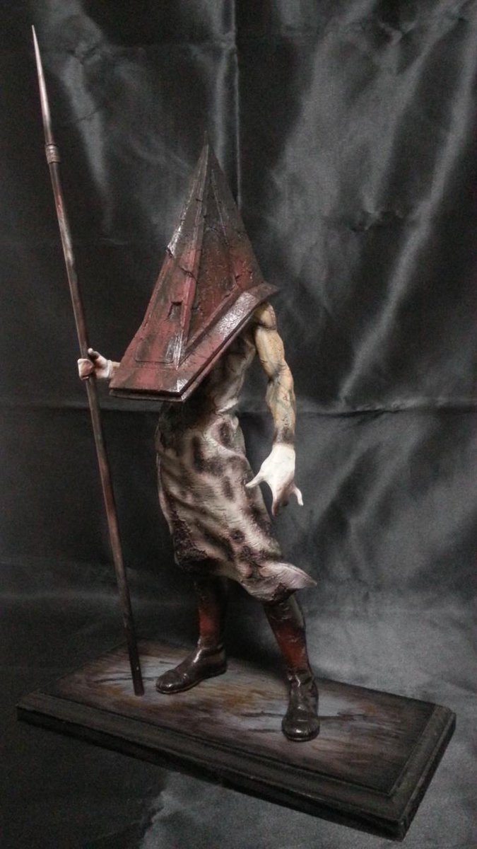レッドピラミッドシング　HEADLONG 原型師　赤尾慎也 製作したHEADLONG 赤尾慎也氏 原型のサイレントヒル2のレッド