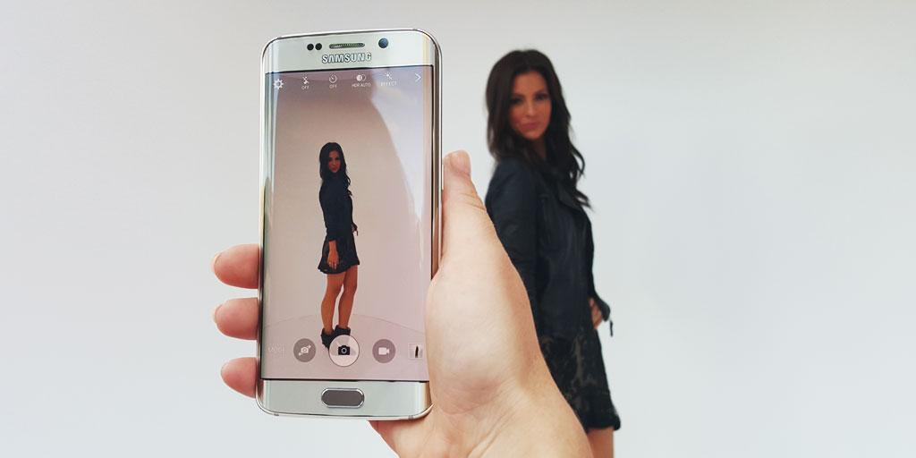 😍 So. Much. GLAM.  📷 💁🙇✨📷  at the Fashion Studio! #GalaxyLife #BBMAs