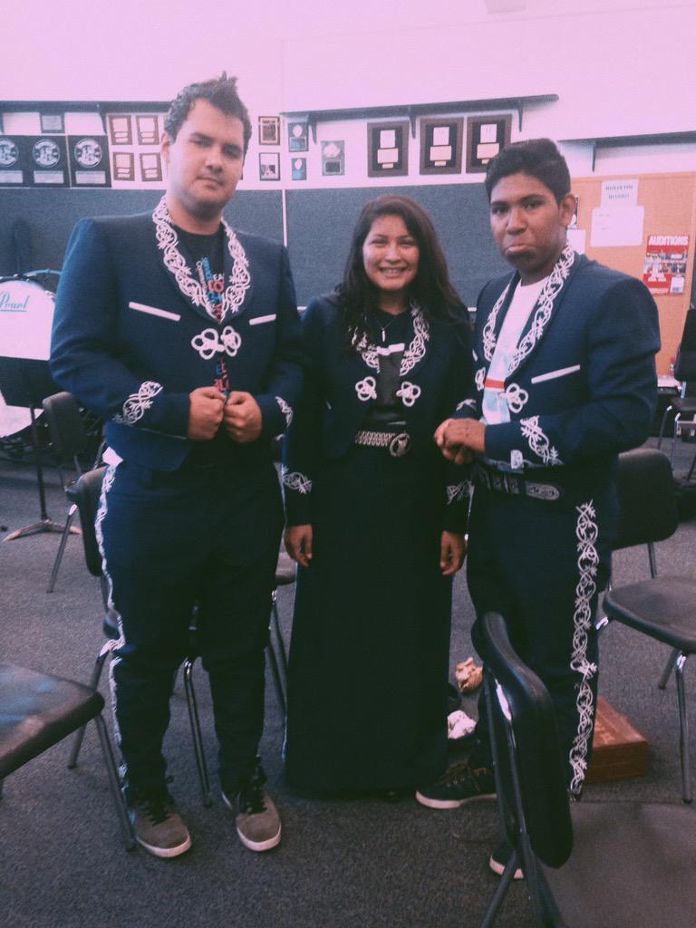 mariachialacran's tweet photo. Friendly Reminder: To those who got 👢 The Boots &amp; Belt Set, Bring your money on Monday💌💰💸💳 #bettahavemymoney http://t.co/f7iMawdAby