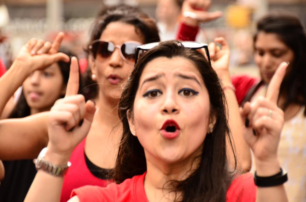 PriyankaRane3's tweet photo. #shiamakUSA #FUNDAY #EnjoyTheProcess #dance #NYCDanceparade @DeebaPatel http://t.co/jLav3vTyFY