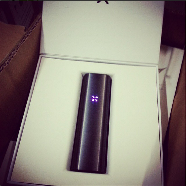 Get #pax2 in #Australia! This sleek, tiny vape is in our warehouse now! australianvaporizers.com.au/store/pax-2-va…
