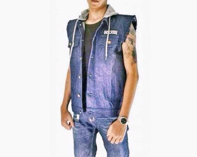 Jacket denim "Vest"
IDR 210.000 (Free ongkir)