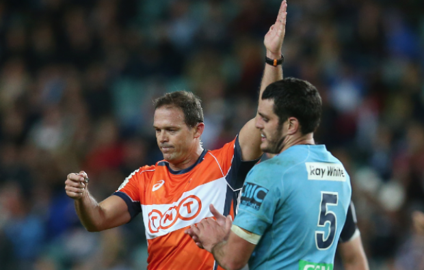 SARugbymag's tweet photo. COLUMN: @mark_keohane says incompetent referees should be punished. https://t.co/J1RQum7WI7 http://t.co/TdNLvPtOK8