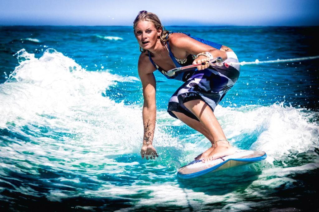 Activity Bus tweet media