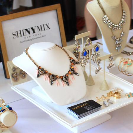 theshinymix's tweet photo. Shinymix will host it first event this fall! #staytune #fall #sipshopsparkle #sparkleevent #shopevent http://t.co/coAQwdgUmX