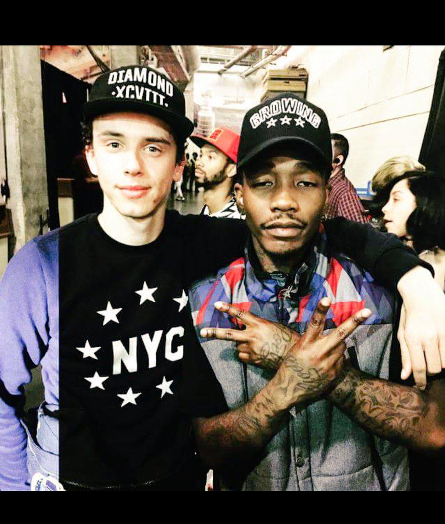 Kearsey96's tweet photo. Just another dope picture @DizzyWright @Logic301 @AndrewChibz http://t.co/0o4rv0SHL4
