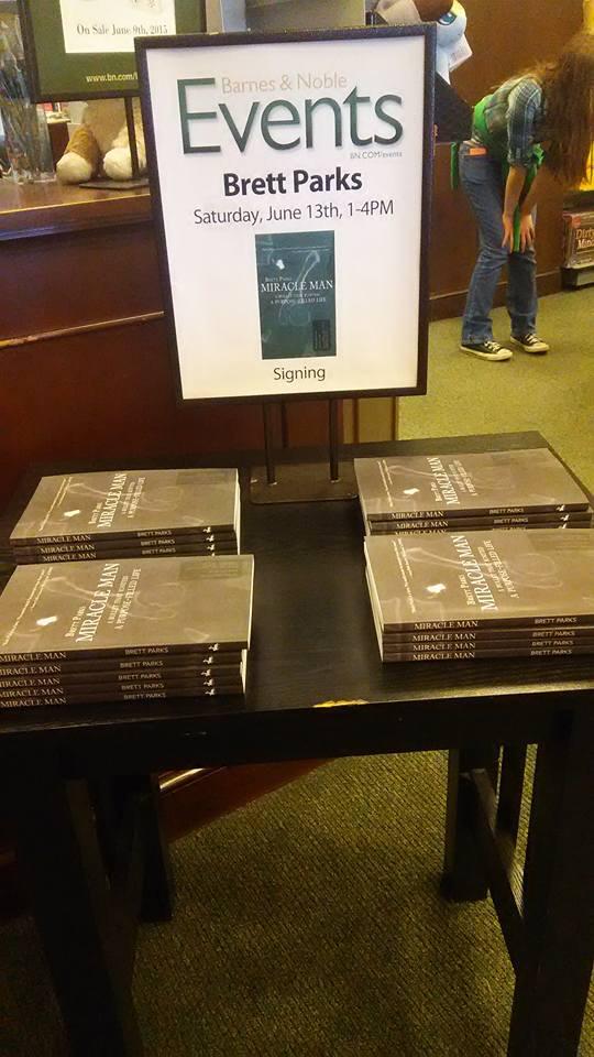 SecondShotCom's tweet image. Come see "Miracle Man" Brett Parks at #BarnesAndNoble June 13 1-4! #JaxEvents