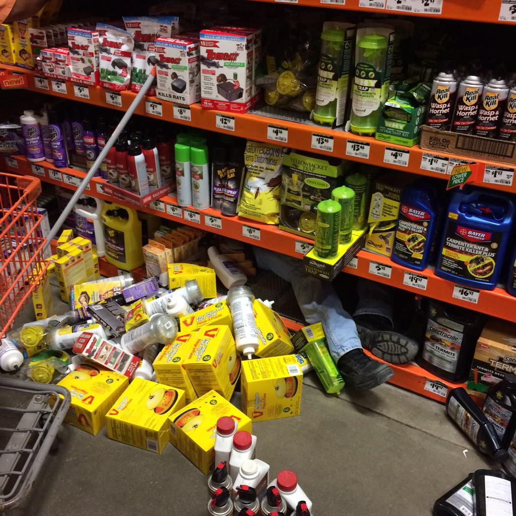 hdtashafolife's tweet photo. Where's Homer ? Can you see his feet !!! #inventorymode @milton6674 @LennyGaspari @MichaelQHD http://t.co/YpWtEnOoZi