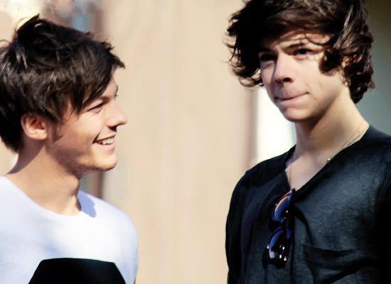Psicopata1D's tweet photo. Certas coisas n muda  #BBMAs http://t.co/5l0GiysgRu