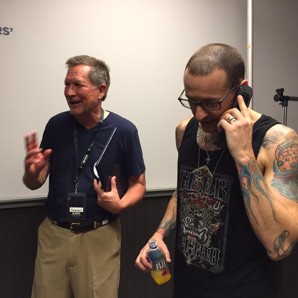 JohnKasich's tweet photo. Chester from @LinkinPark gave my girls a call before their show. I get to be the cool dad tonight. http://t.co/PAA4XRECmS