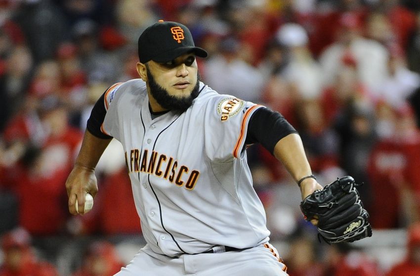 diariopanorama's tweet photo. Zuliano Yusmeiro Petit ganó su primer juego de la temporada con Gigantes de San Francisco http://t.co/2mc8cRgg1b http://t.co/loIhCEW18y