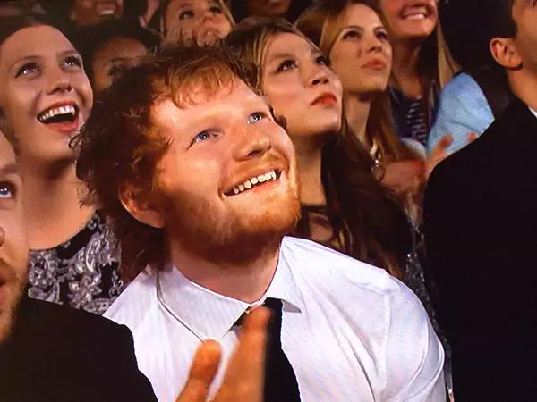 louisbailarina_'s tweet photo. Eu vendo os momentos Larry:  #BillboardNaTNT http://t.co/olexX2QSon