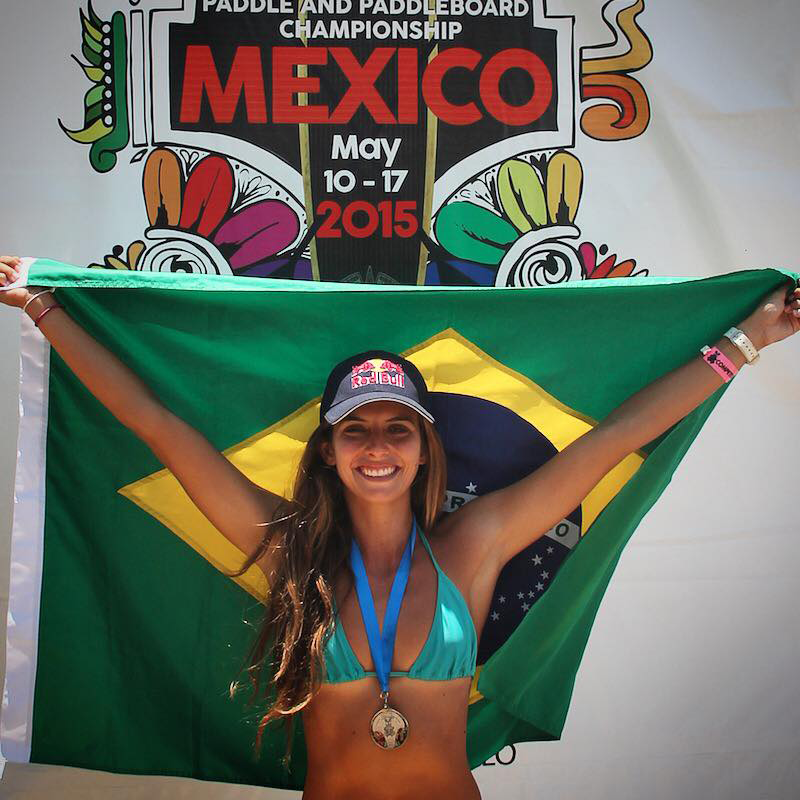 GoofySince1987's tweet photo. Parabéns Nicole Pacelli, vice campeã mundial ISA 2015! :D 👊 👊 👊
#GoGoofyTeam http://t.co/gsOA9bvaT5