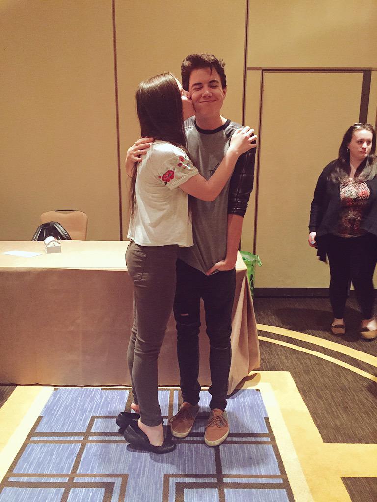 SamanthaJaye27's tweet photo. #AlexFollowme @Alex_Reininga WE MET IN CT AND BOSTON PLEASE FOLLOW 🙏🏻 http://t.co/snFu7n5Jhj