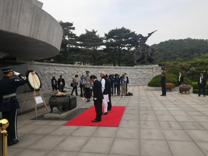 View image on Twitter