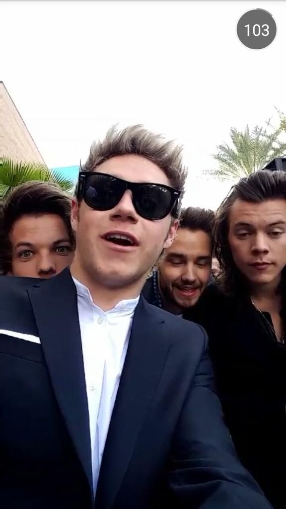 larryfatal tweet picture