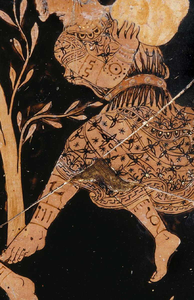 amayor's tweet photo. Fabulous #tattoos of deer &amp;snakes on fierce #Thracian women #barbarians #warriorwomen  #ancient #Greek vases #Amazons http://t.co/6B7hIe9xf9