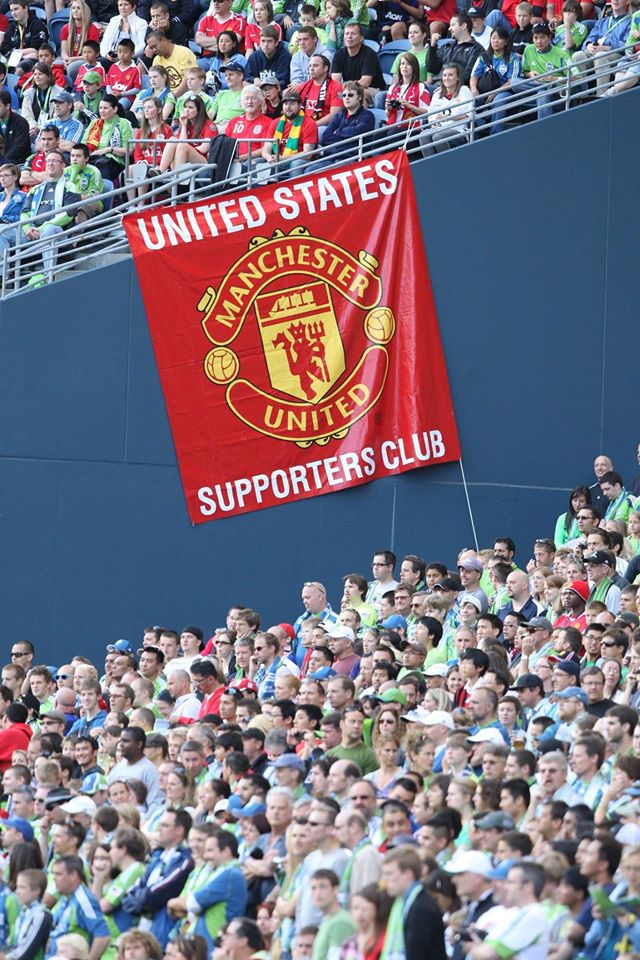 ManUtdUSA's tweet photo. We're aiming for 25K 'Likes' on Facebook ahead of @ManUtd #MUTOUR Share post! Win tickets! http://t.co/AySY8aP2X5 http://t.co/B5xfDOPlTP