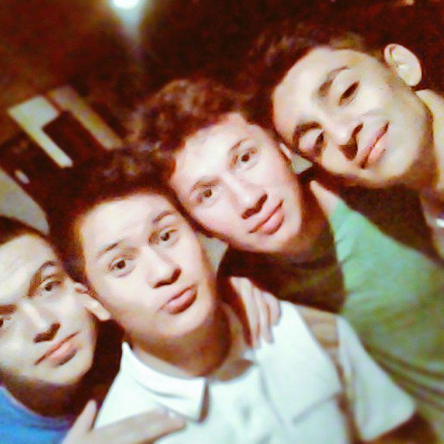 EstebanAraque_'s tweet photo. #FriendsLikeThese http://t.co/OSdCV0x82W