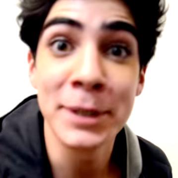 FreddyLFK's tweet photo. Mi FAV es Yos.😍

#MTVArtistaCD9 #MTVHitCD9 #MTVTeDoyCanela #MTVInstaCD9 #MTVMIAW http://t.co/QwrzQw7P1J