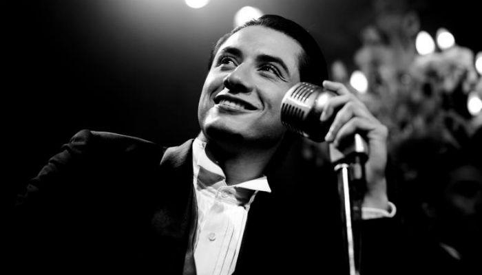 HAPPY BIRTHDAY |
Here are some little known facts about the borthday boy 